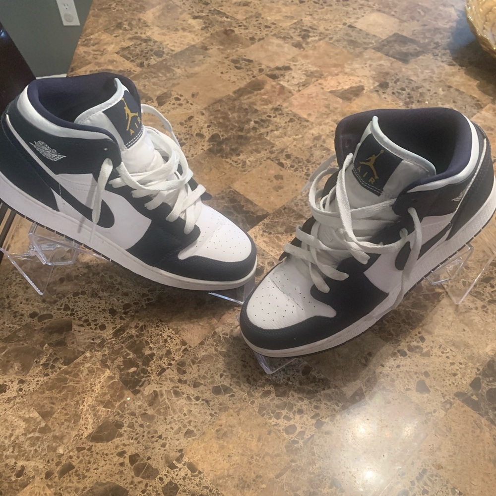 Air Jordan 1